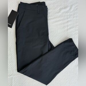 ABC Classic-Fit Trouser
32"L *Warpstreme Lululemon